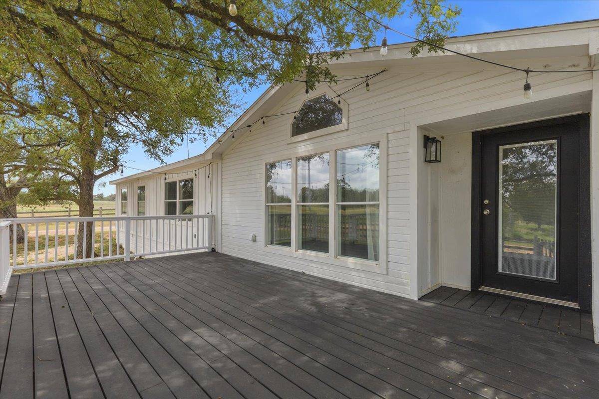 1029 Lower Red Rock RD, Bastrop, TX 78602