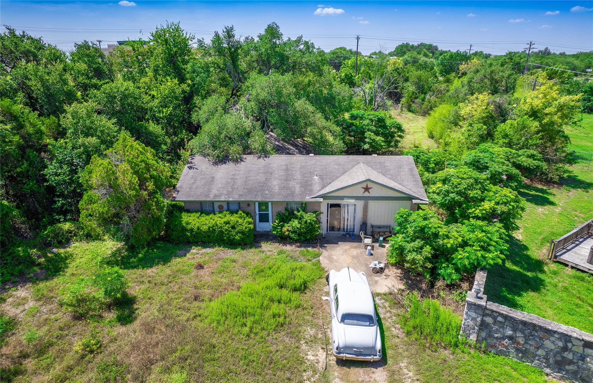 10203 Oak Grove CIR #A, Austin, TX 78736