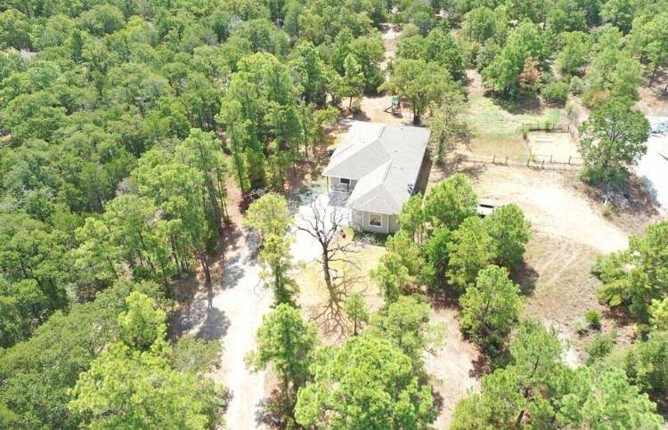 359 Hoffman RD, Bastrop, TX 78602
