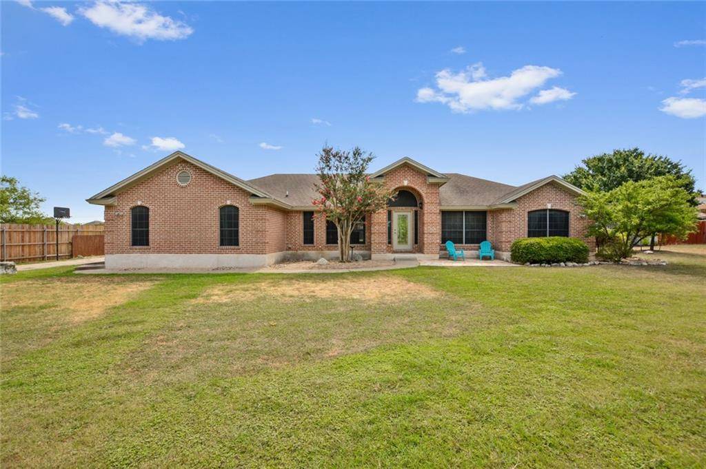 7 Valley Creek DR, Round Rock, TX 78664