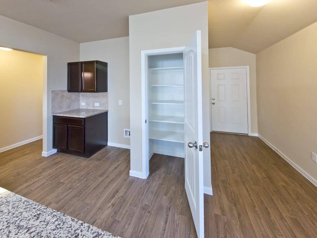 12117 Greywacke DR, Manor, TX 78653