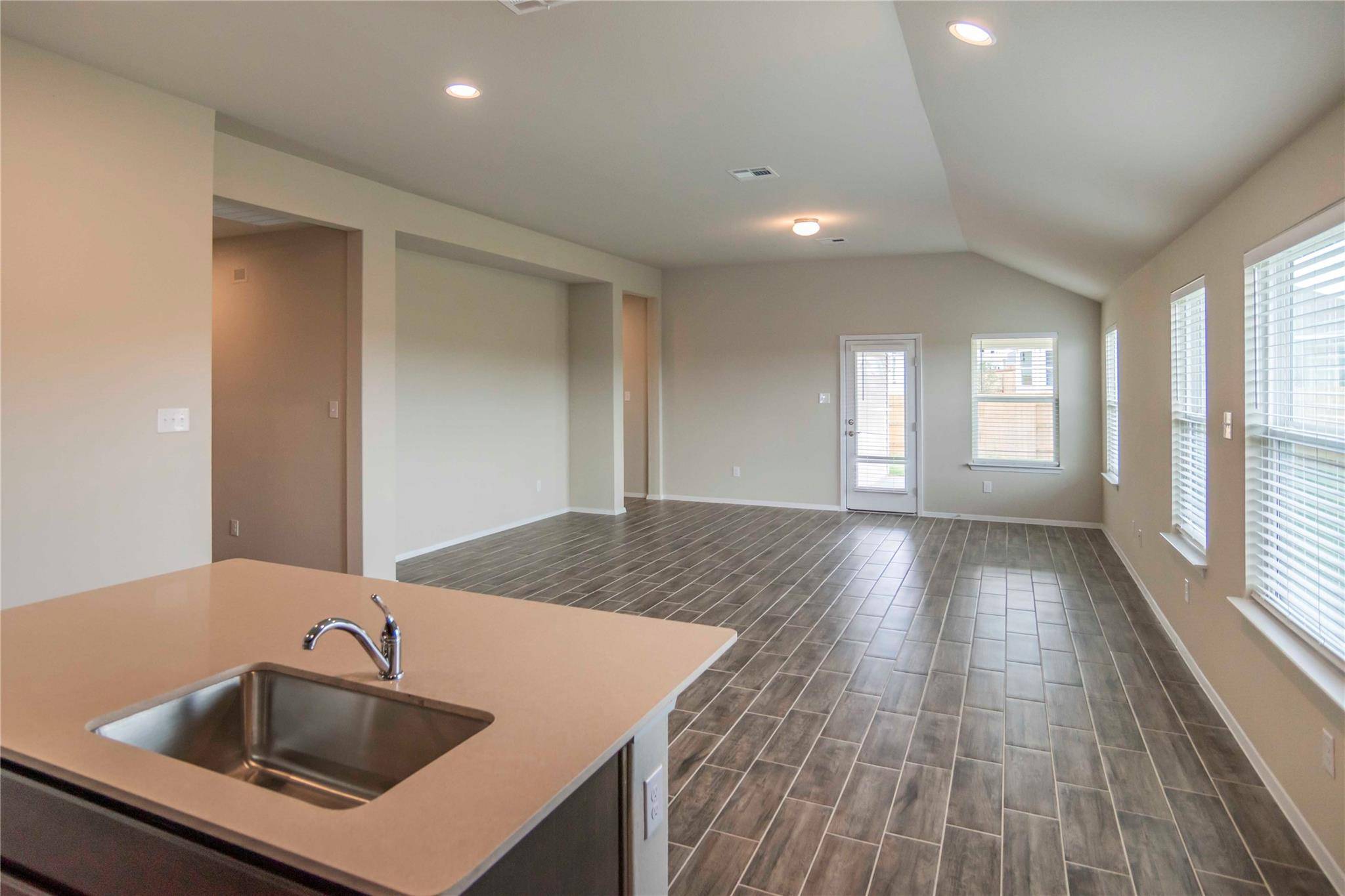 204 Rollingwood DR, San Marcos, TX 78666