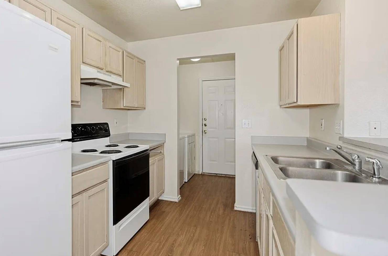 846 Sagewood TRL, San Marcos, TX 78666