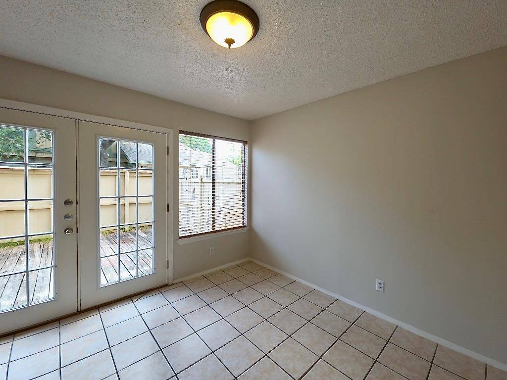 9611 Covey Ridge LN, Austin, TX 78758