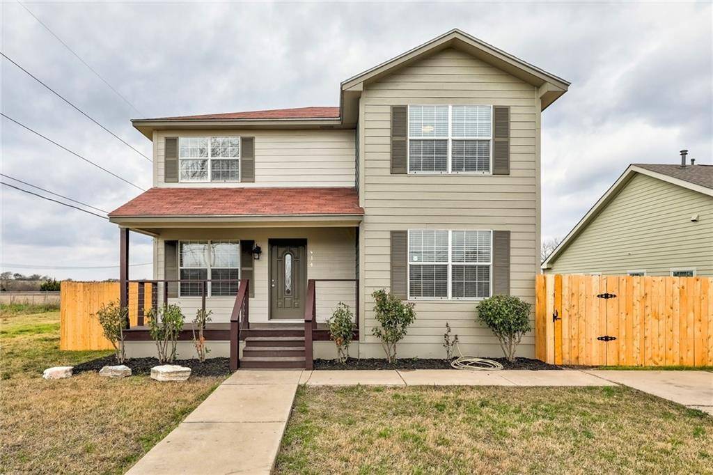 414 S Doak ST, Taylor, TX 76574