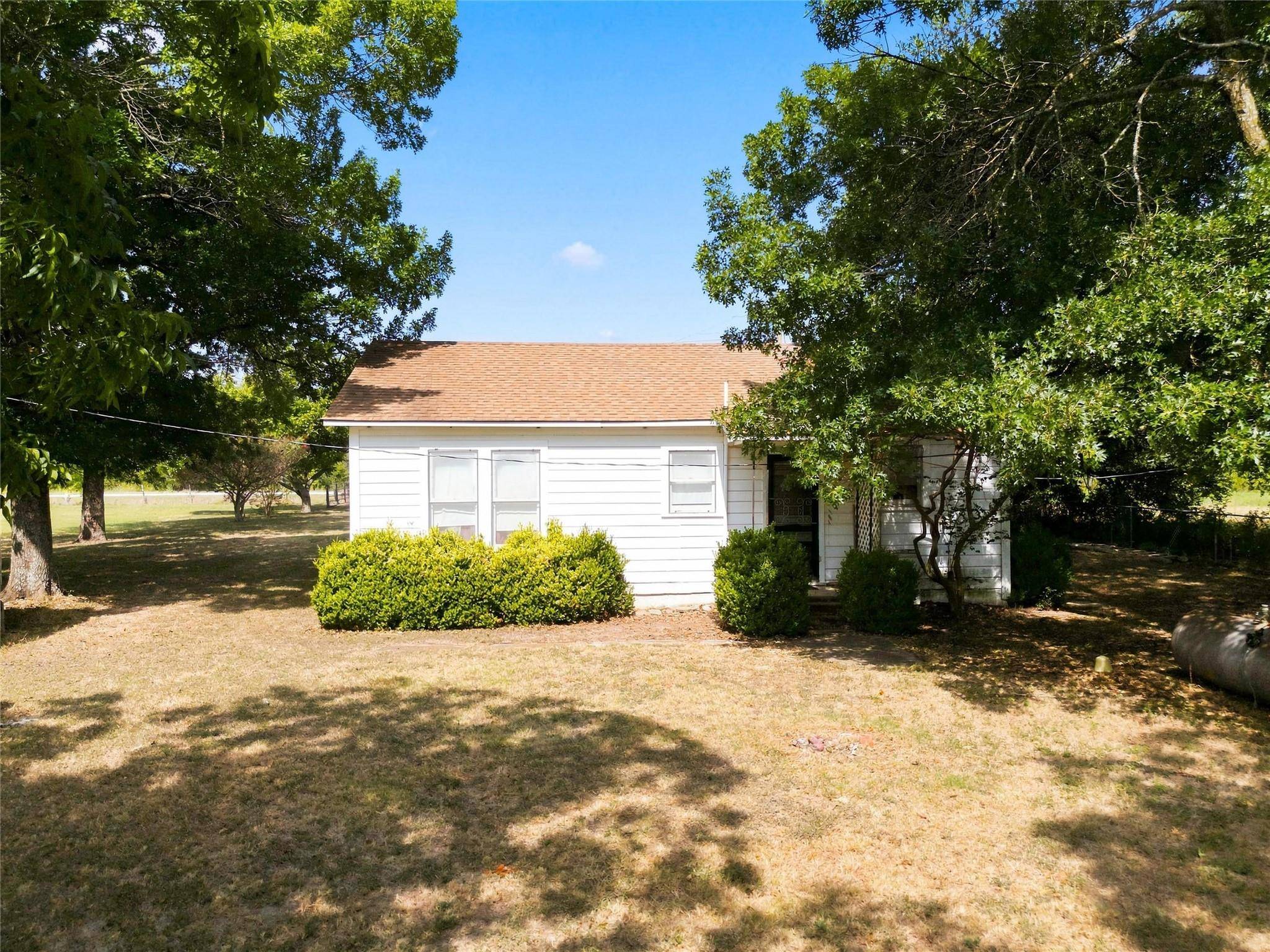 206 County Road 287, Marlin, TX 76661