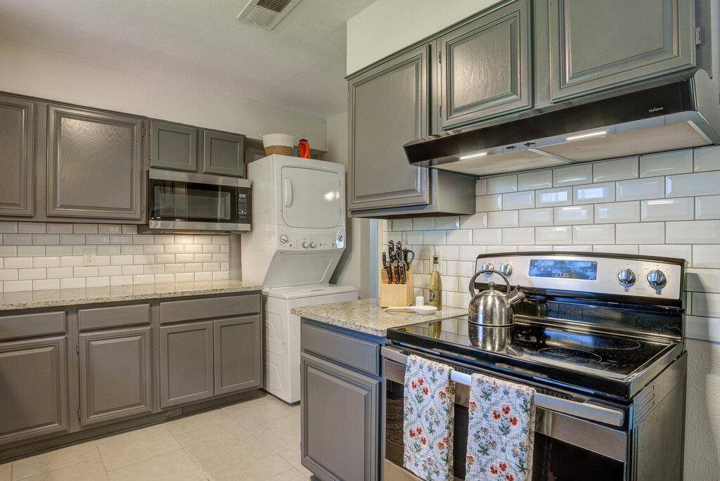 167 Hatcher Ave, San Antonio, TX 78223