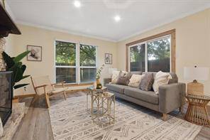 4913 Misty Slope LN, Austin, TX 78744
