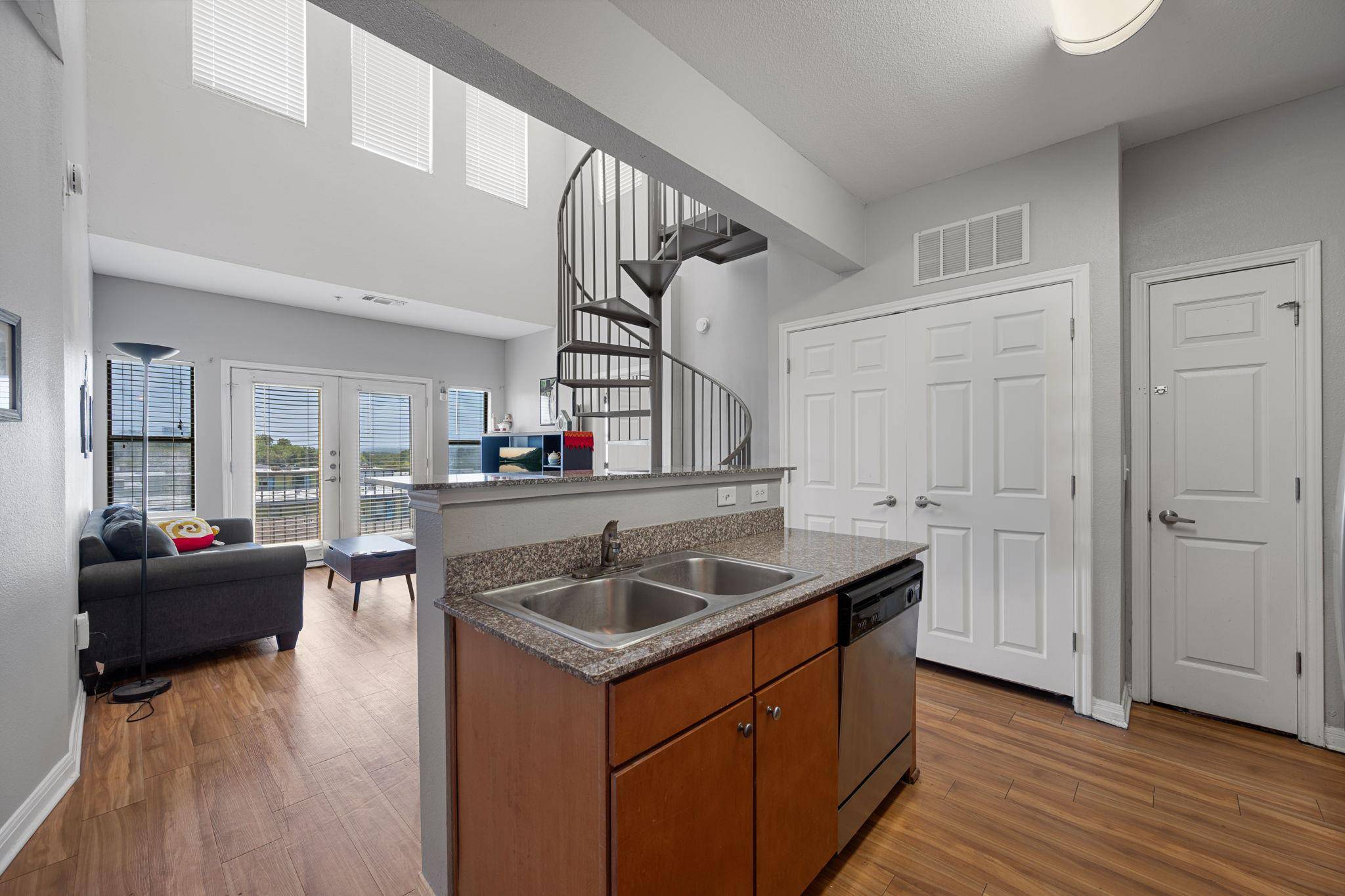 2502 Leon ST #508, Austin, TX 78705