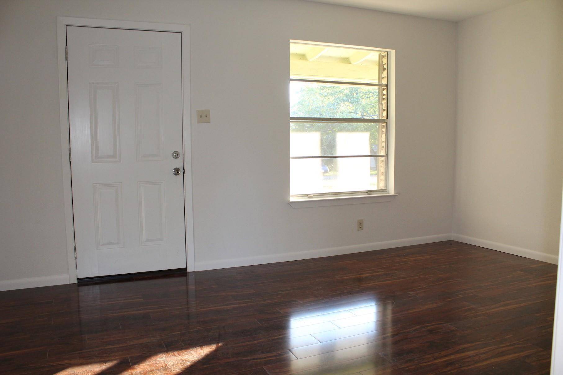 4708 York Hill DR, Austin, TX 78723