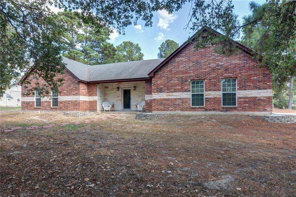 295 Pine View LOOP, Bastrop, TX 78602