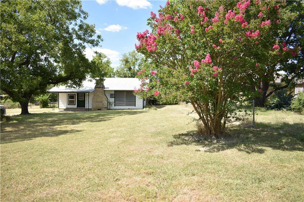 514 W Main ST, Lometa, TX 76853