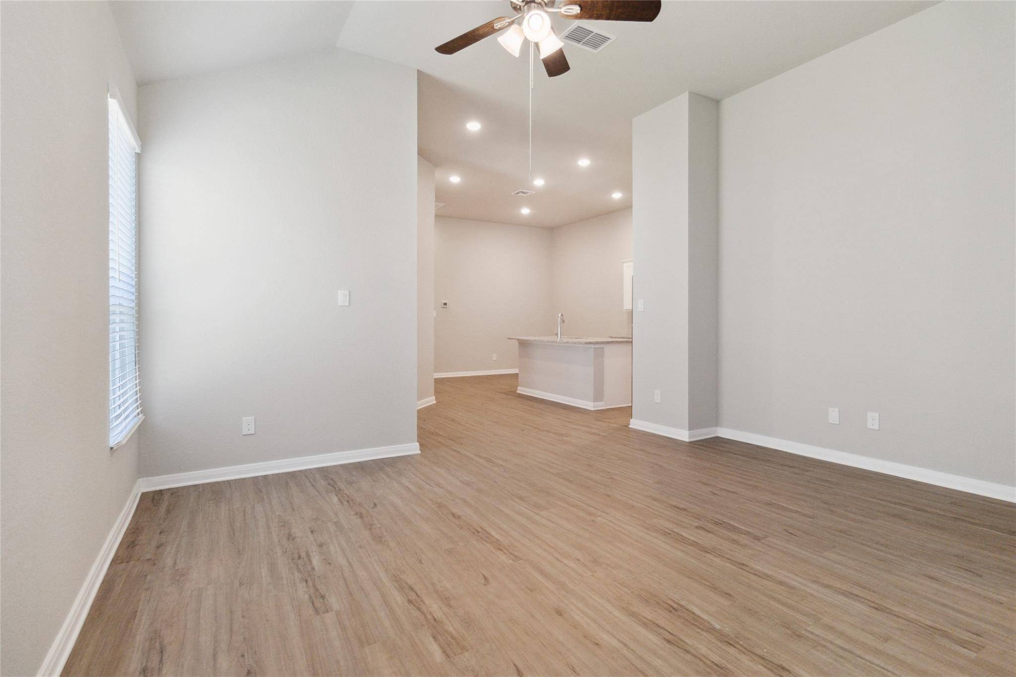 1008 Staglin ST, Buda, TX 78610