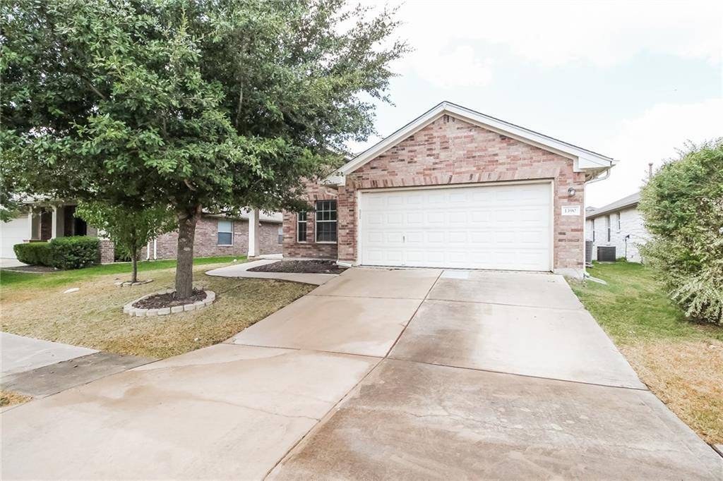 1390 Stone Rim LOOP, Buda, TX 78610