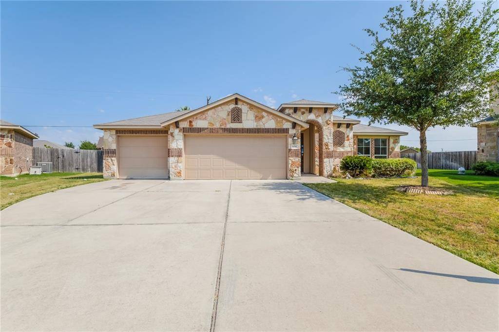 1016 Blackman CT, Hutto, TX 78634