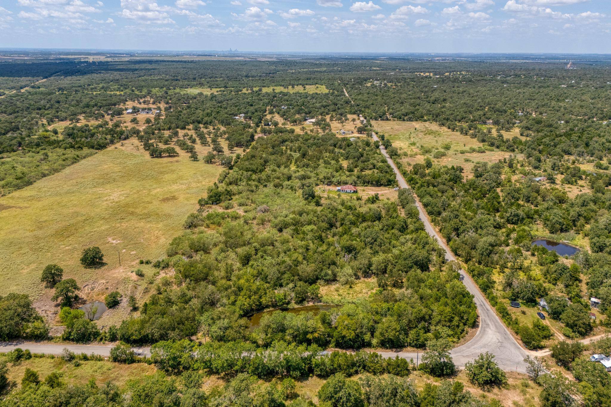 448 Jenkins RD, Cedar Creek, TX 78612