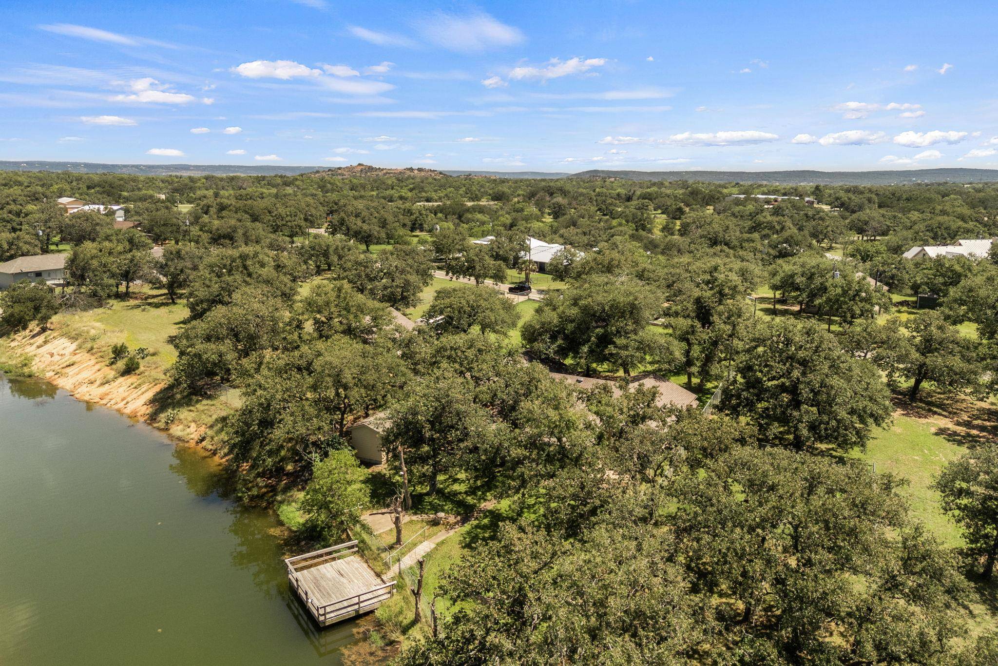 103/105 Sunset CIR, Burnet, TX 78611