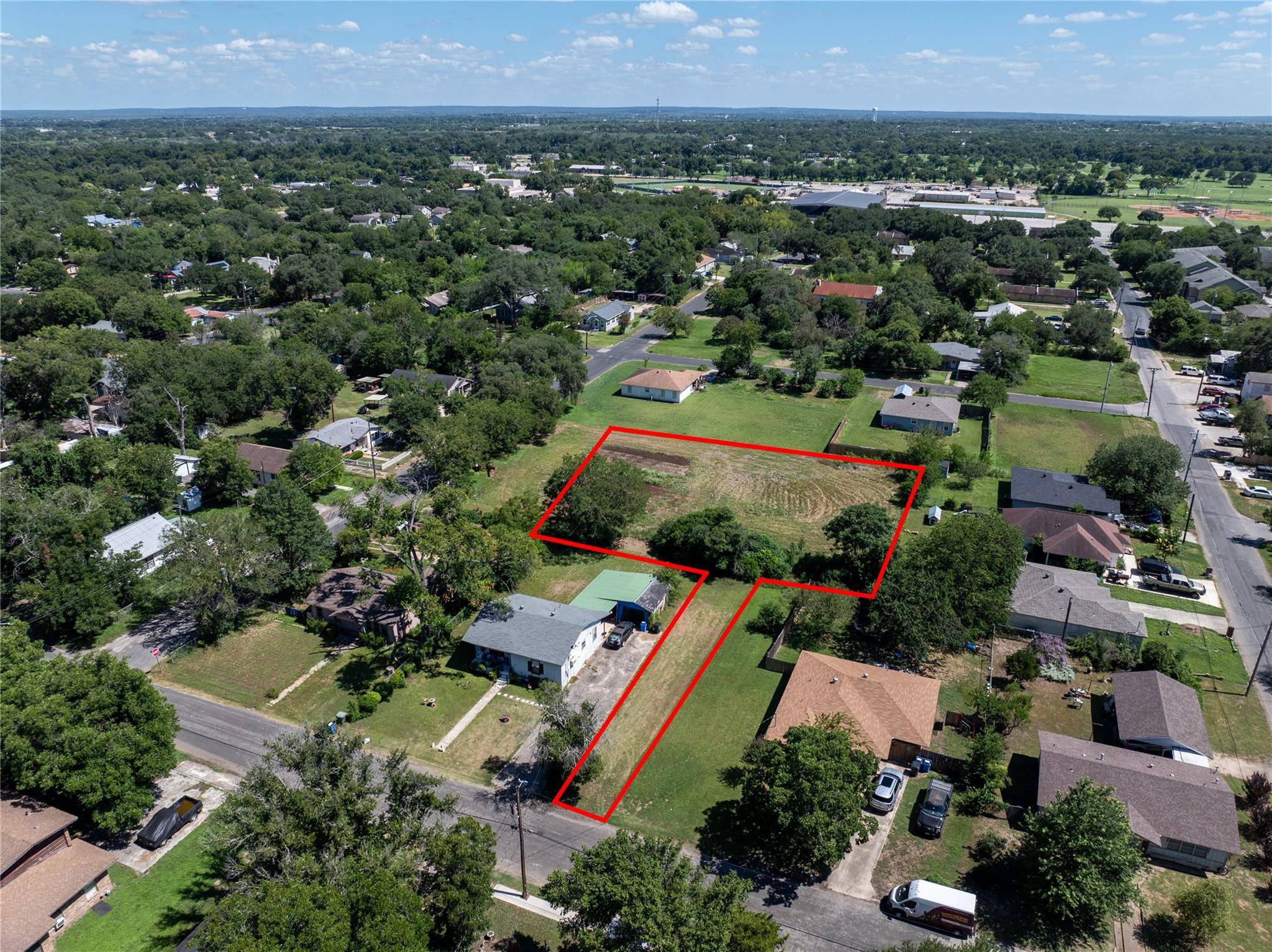 761 Mitchell Ave, Seguin, TX 78155