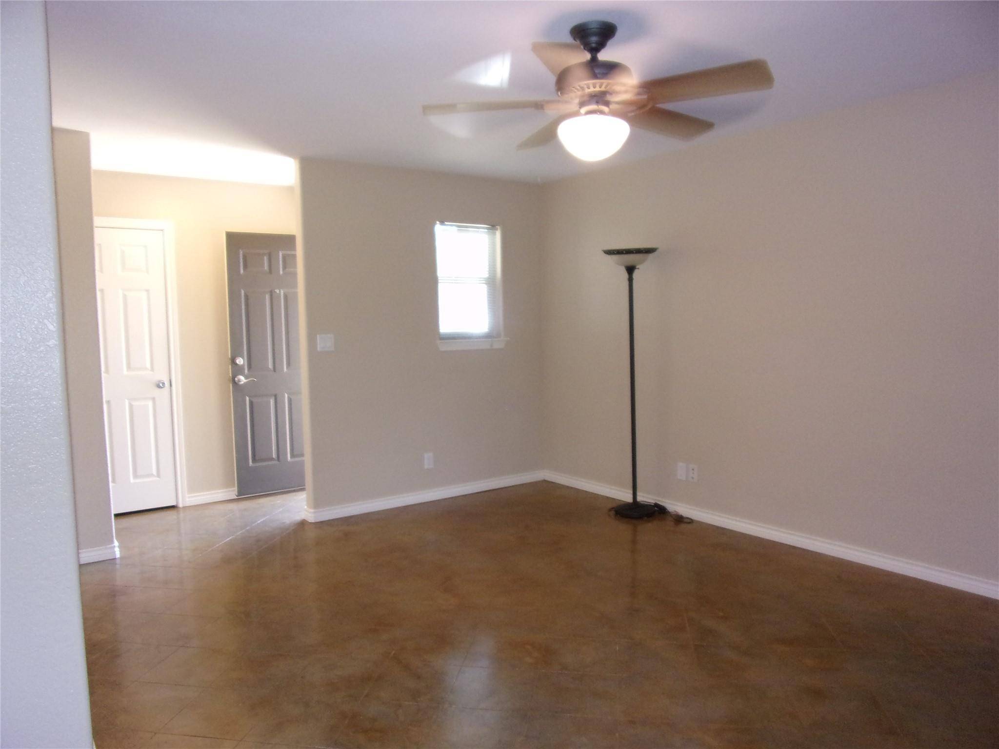 179B Two Friends TRL, Johnson City, TX 78636