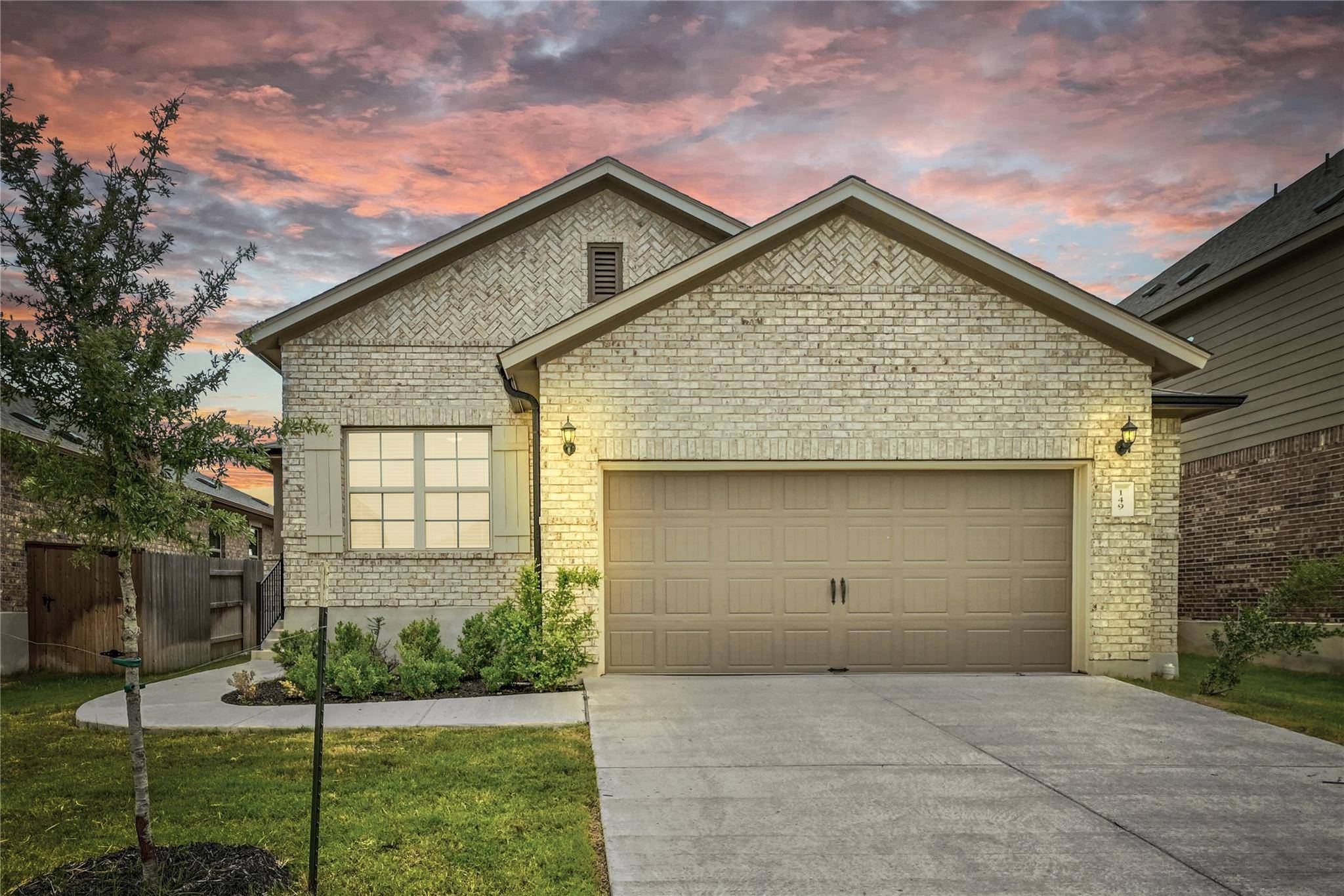 149 Hackberry LN, Bastrop, TX 78602
