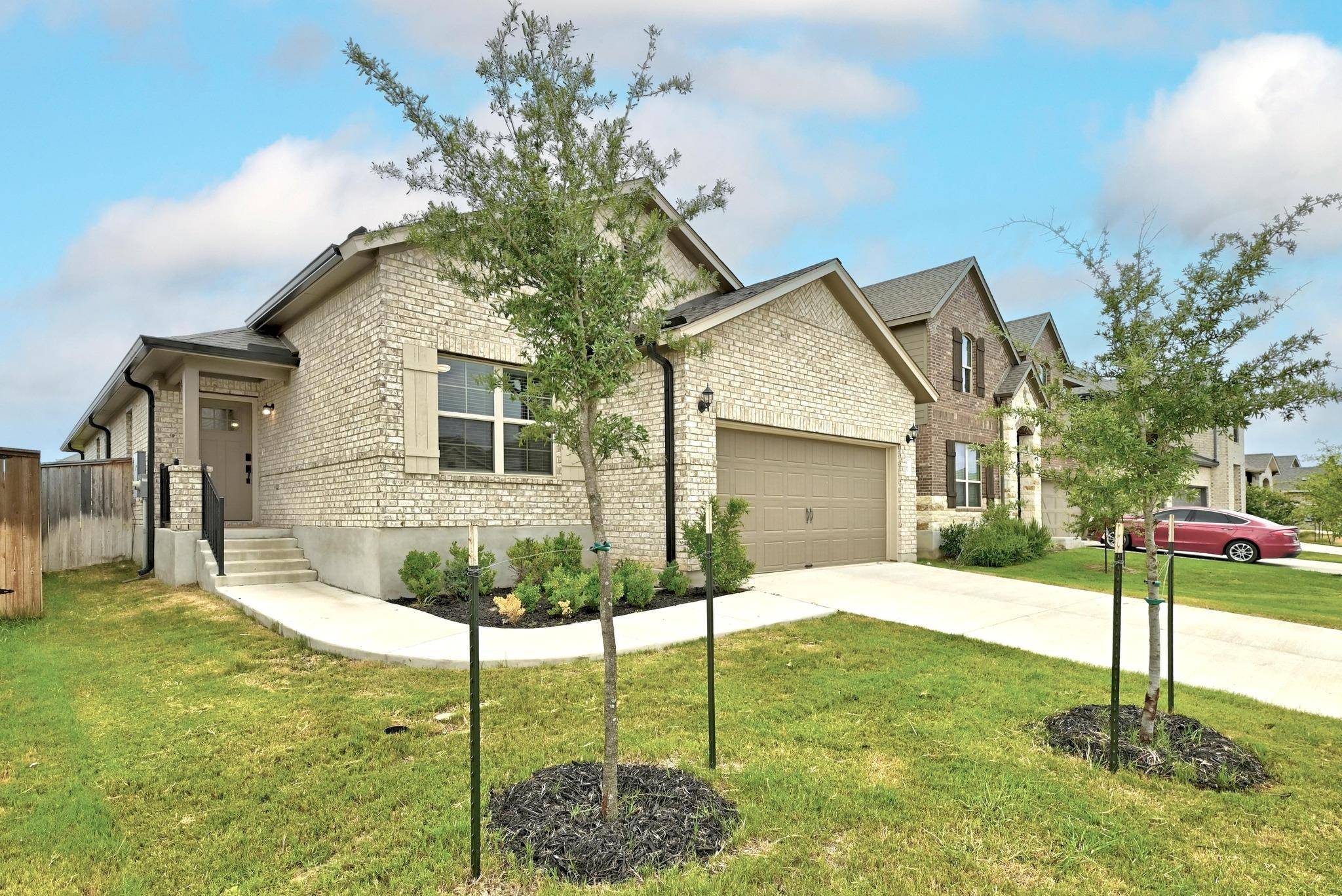 149 Hackberry LN, Bastrop, TX 78602
