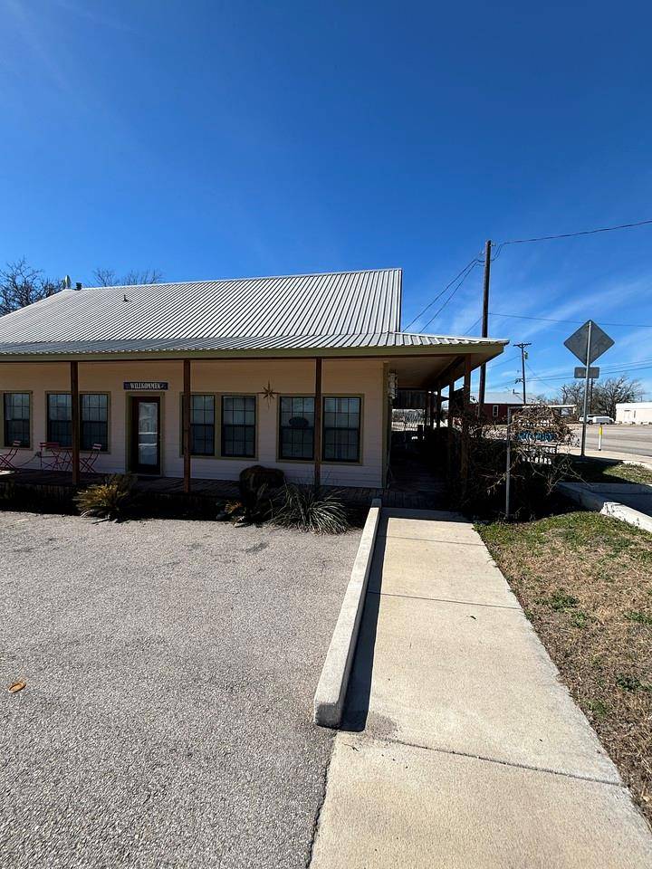 3780 Fm 972, Walburg, TX 78673