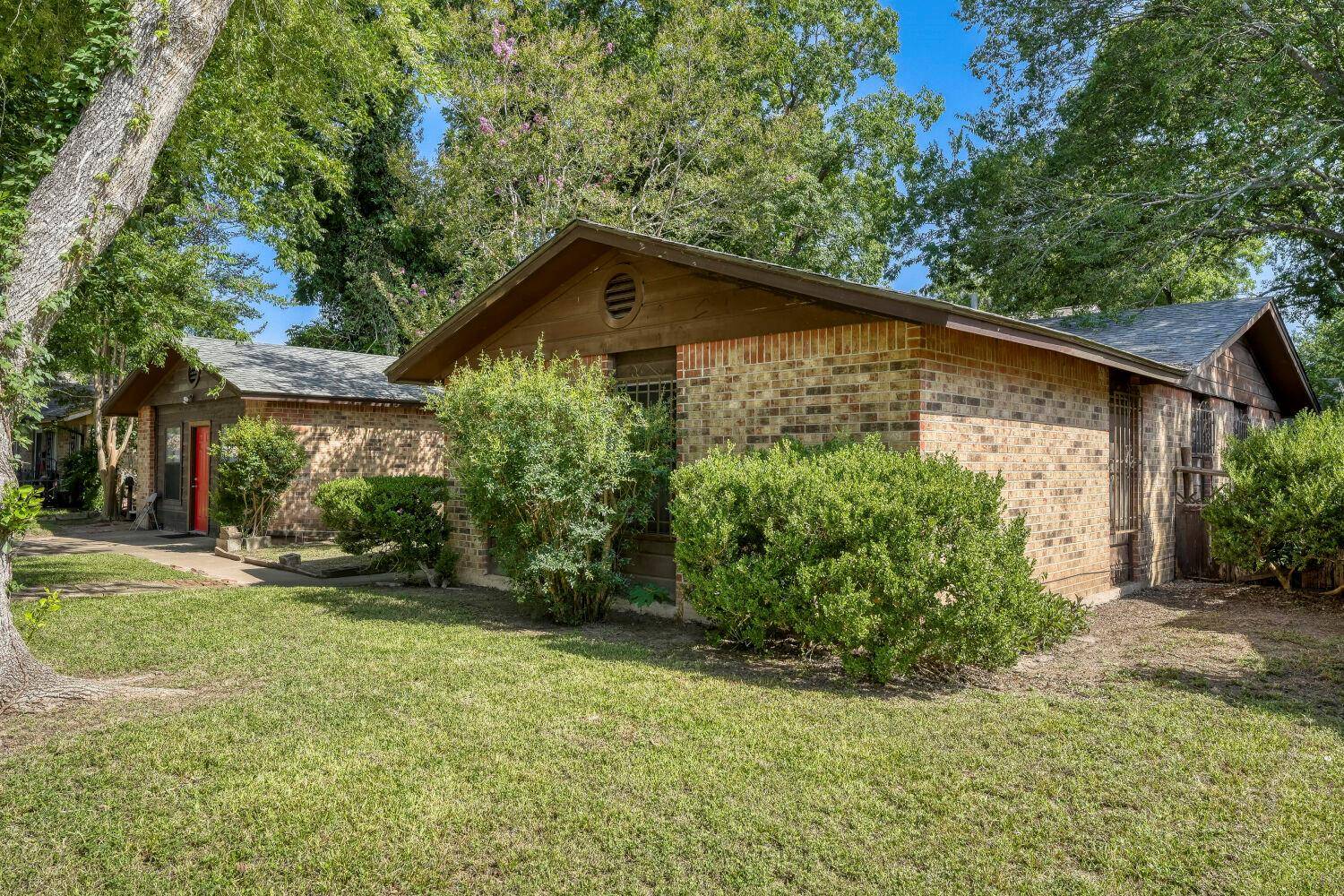 5800 Coolbrook DR, Austin, TX 78724