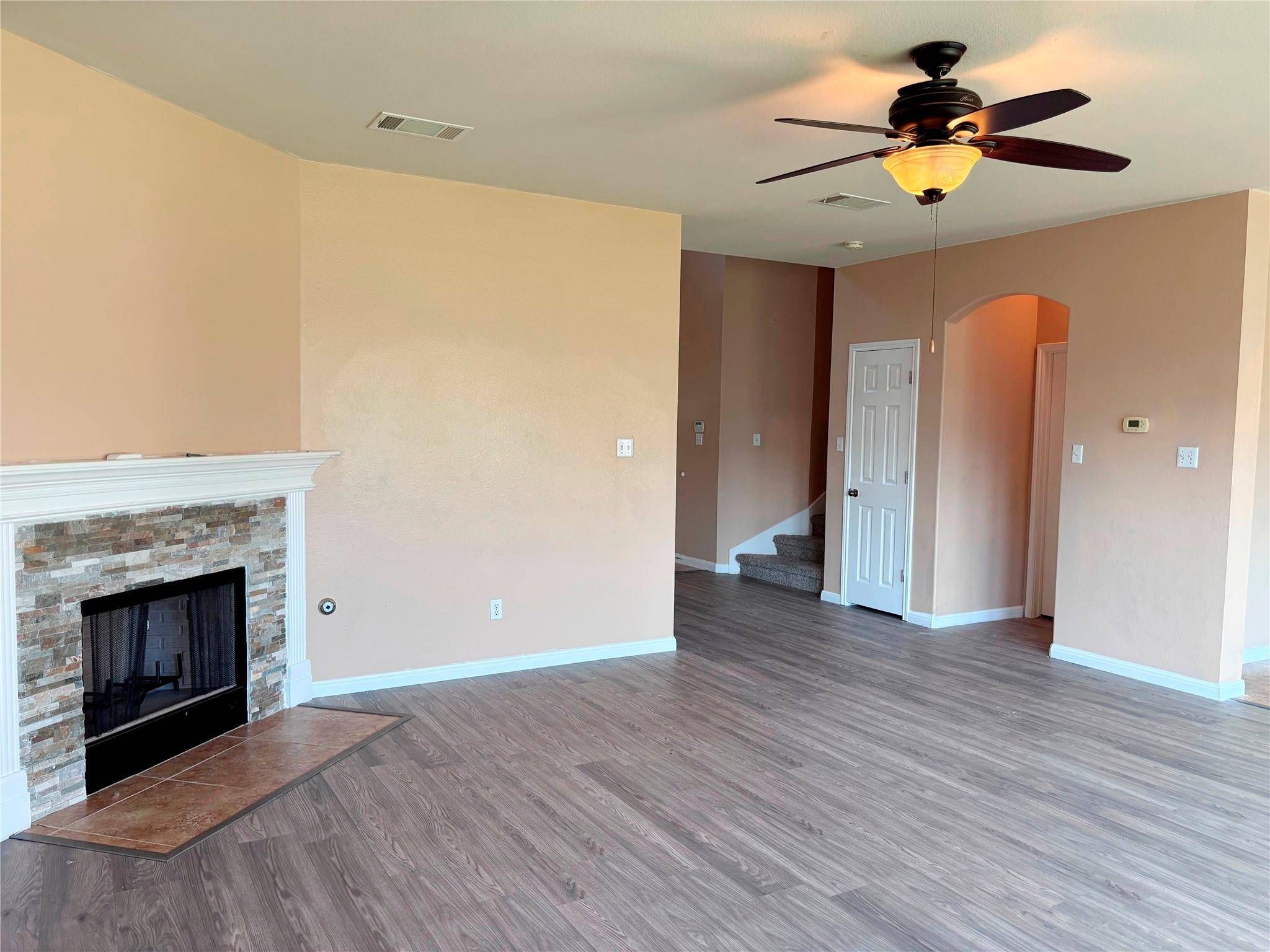 4116 Meadow Bluff WAY, Round Rock, TX 78665