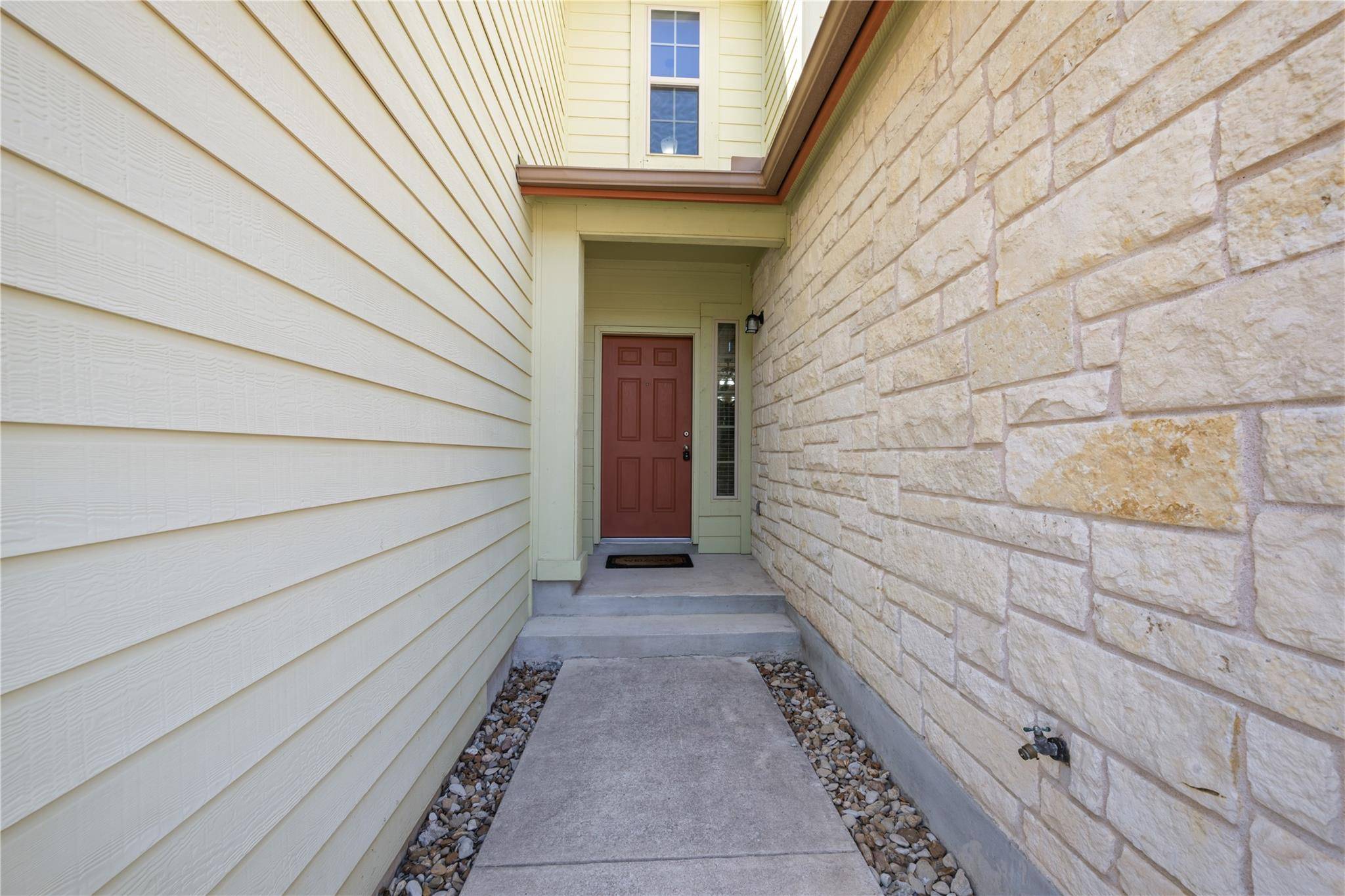 2410 Great Oaks DR #402, Round Rock, TX 78681