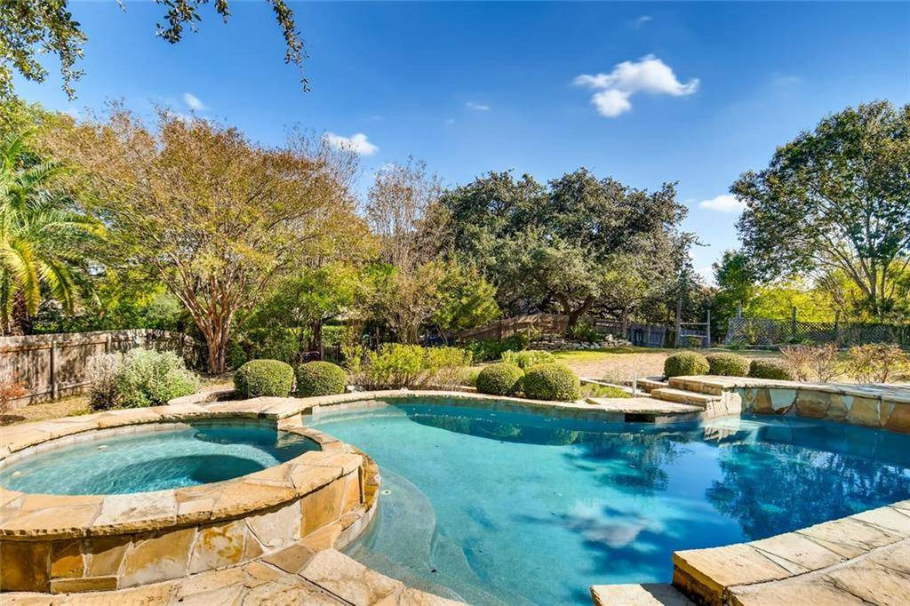 32 Meandering WAY, Round Rock, TX 78664