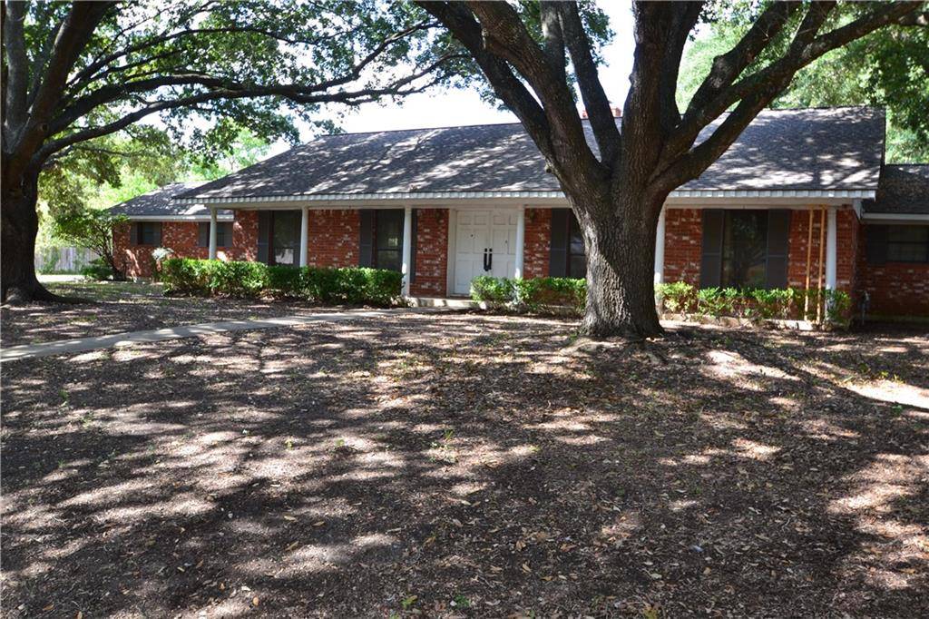 502 Drake LN, Taylor, TX 76574