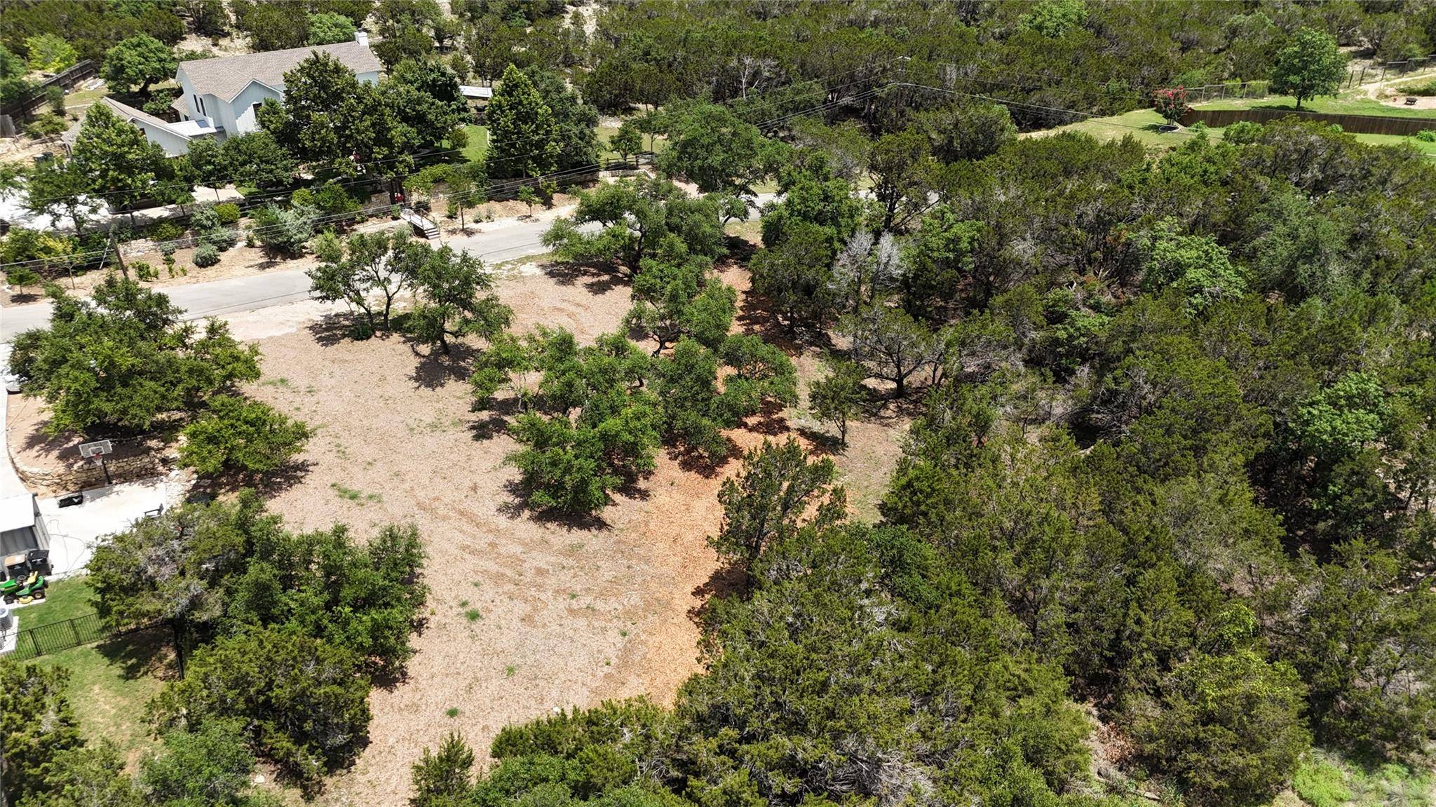 1106 Larkhall DR, Spicewood, TX 78669