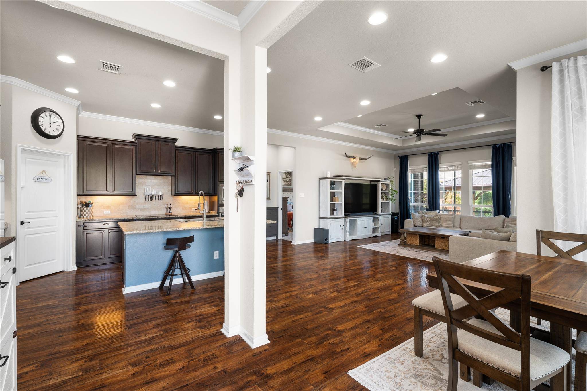 1400 Horizon View DR, Georgetown, TX 78628