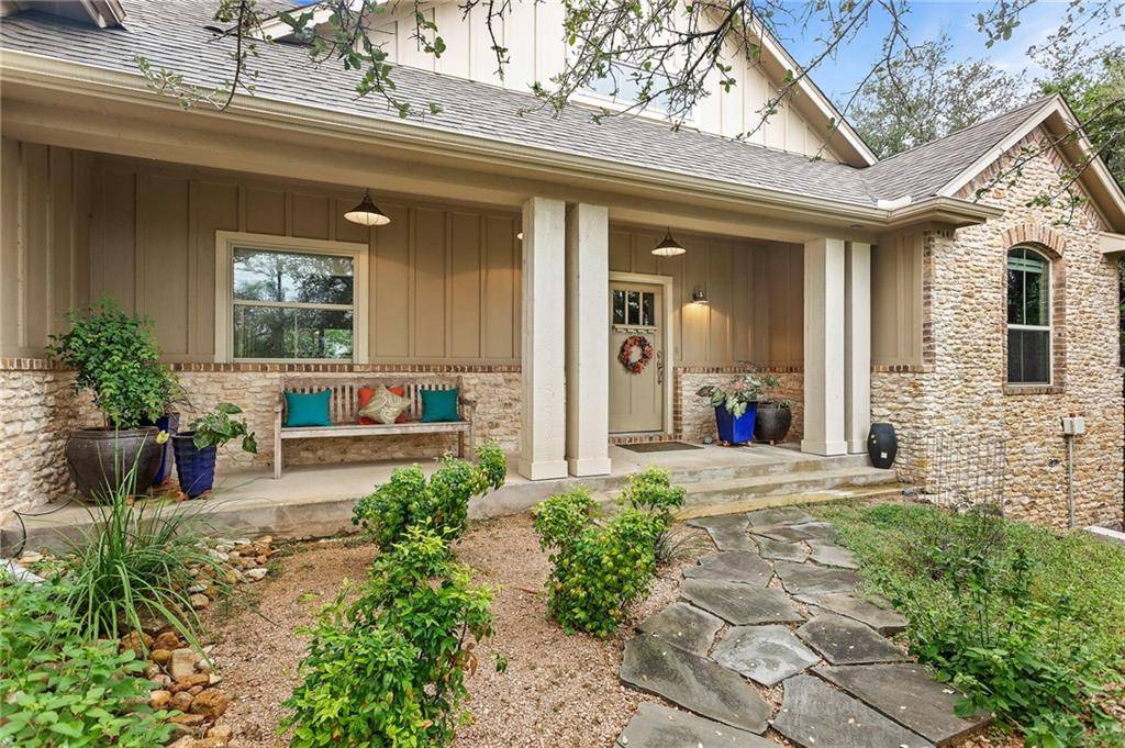 21825 Briarcliff DR, Spicewood, TX 78669