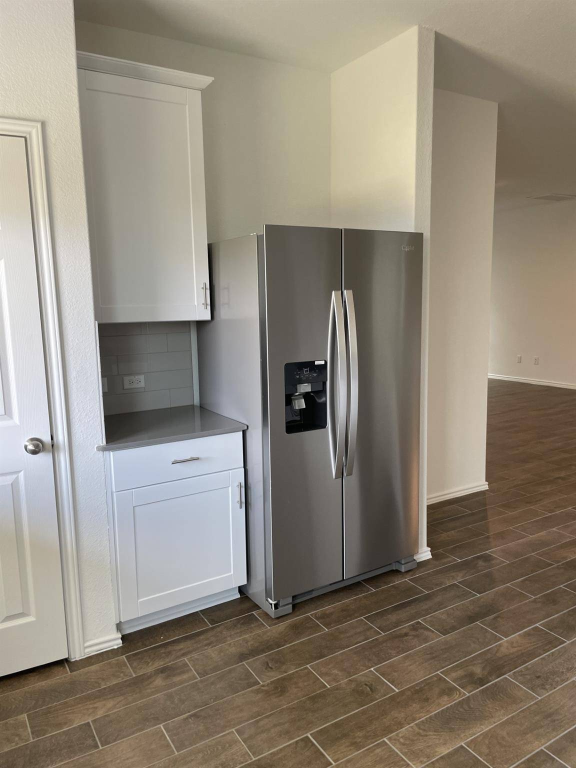 448 PICKRELL LOOP, Liberty Hill, TX 78642