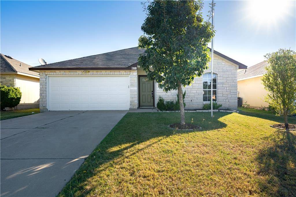 300 Copper LN, Jarrell, TX 76537