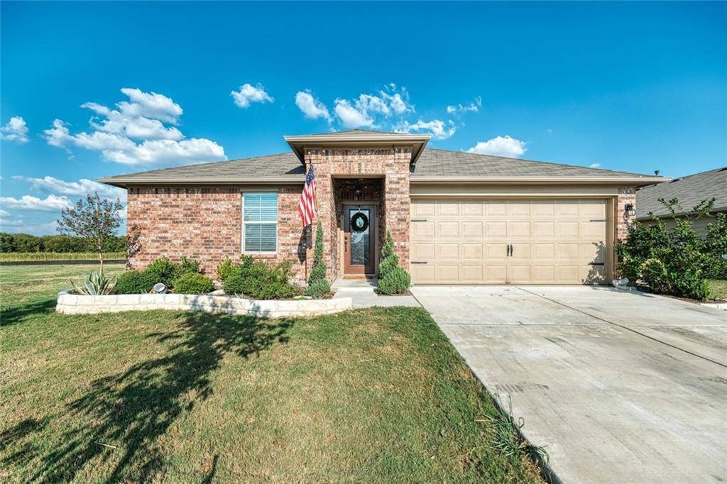 531 Luna Vista DR, Hutto, TX 78634