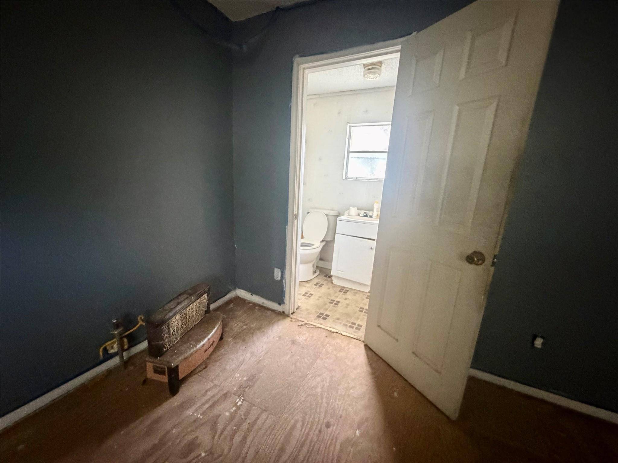 808 W Boundary ST, Giddings, TX 78942