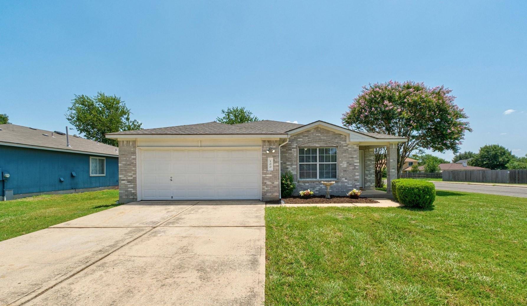 100 Bennett CV, Hutto, TX 78634