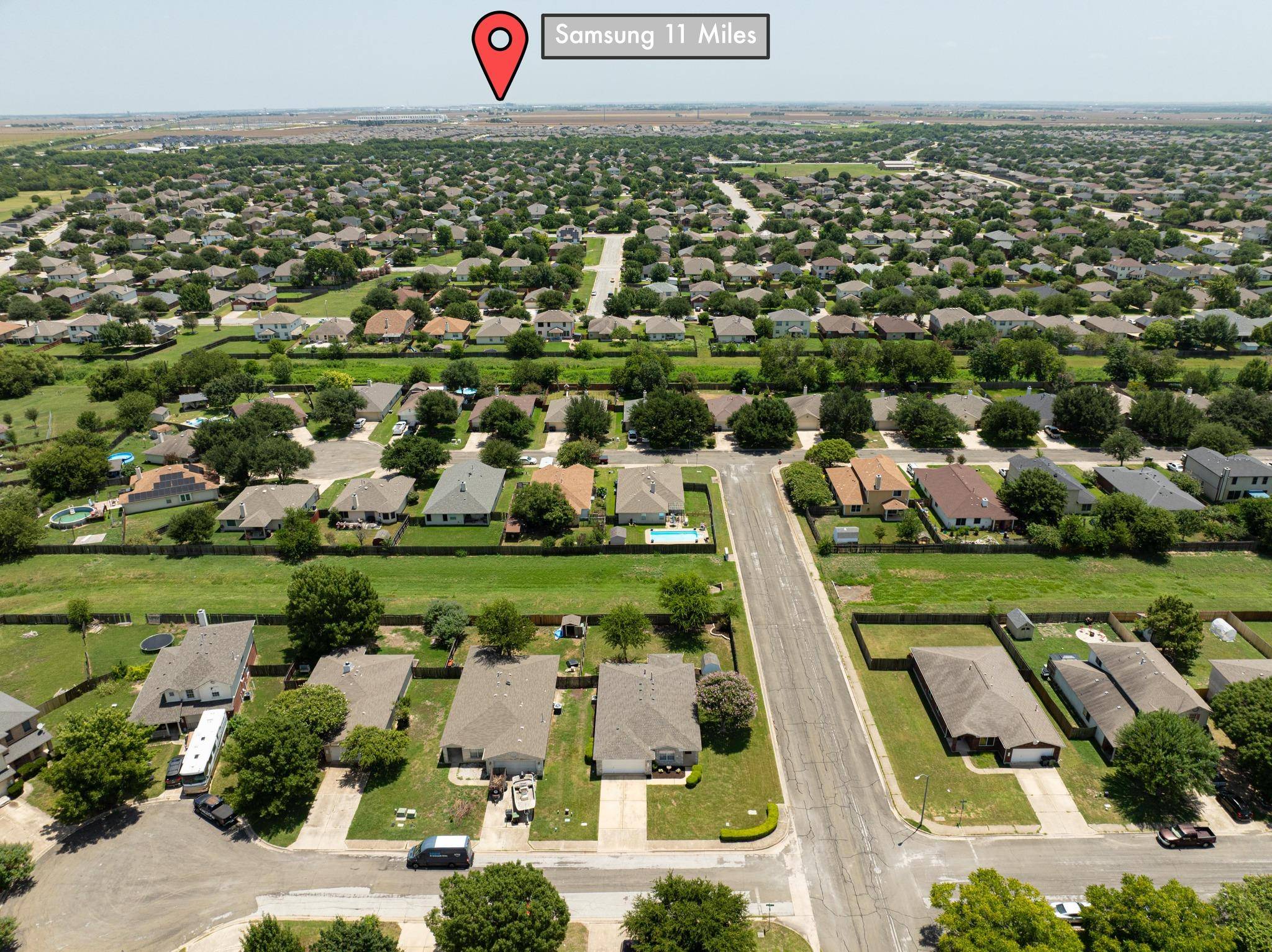 100 Bennett CV, Hutto, TX 78634