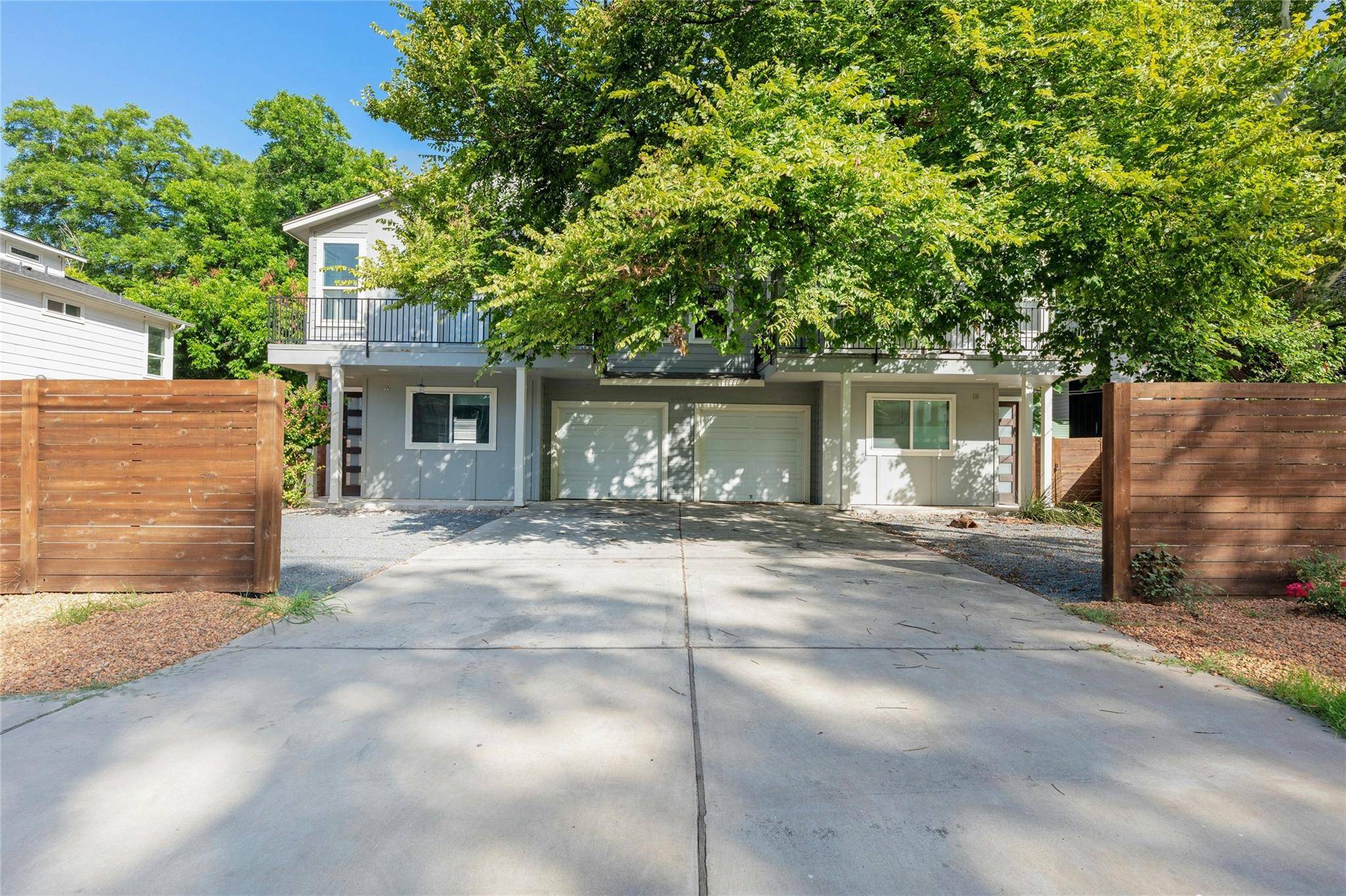 1114 Walton LN #B, Austin, TX 78721