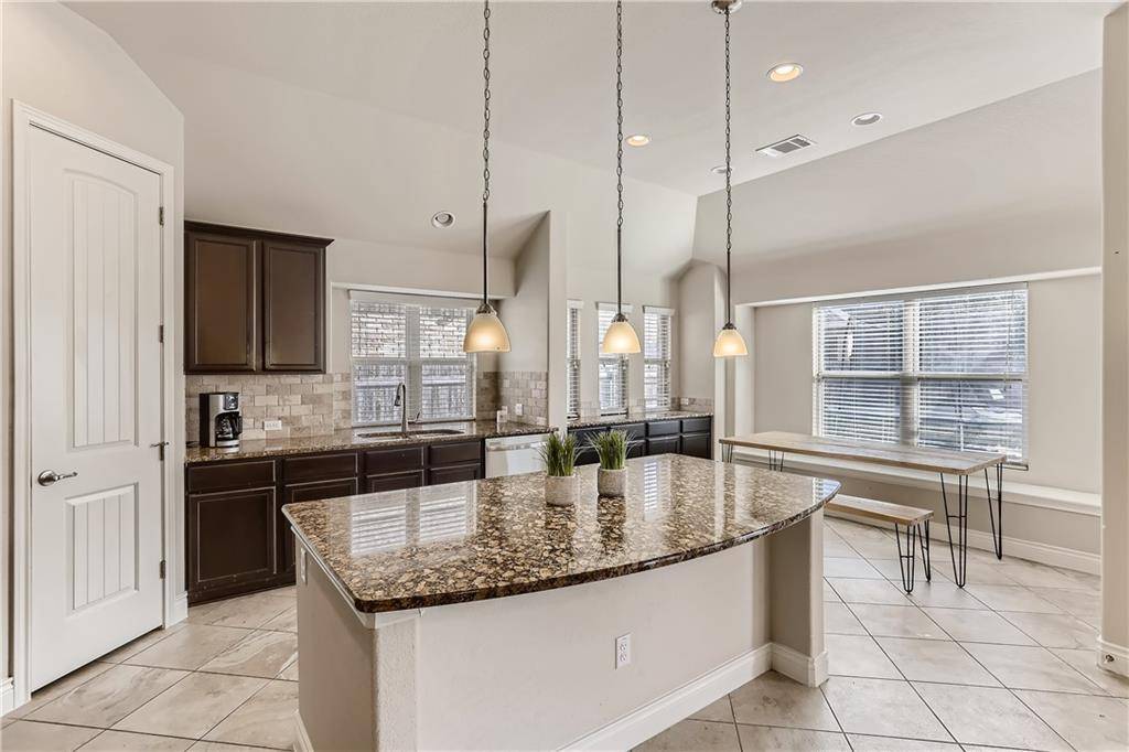 191 Summer Vista DR, Buda, TX 78610