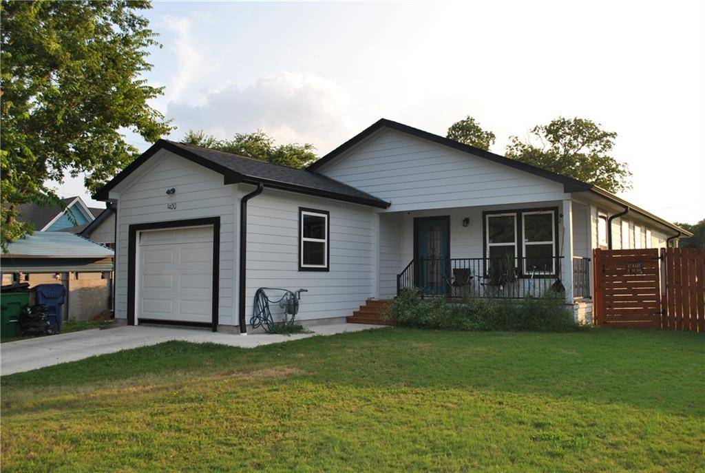 400 Booth ST, Taylor, TX 76574