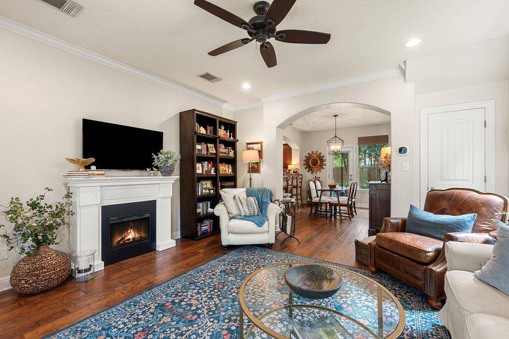 6708 Menchaca RD #2, Austin, TX 78745