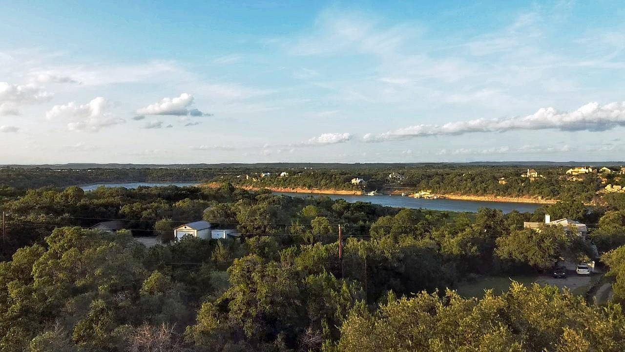 25406 Pedernales Point DR, Spicewood, TX 78669
