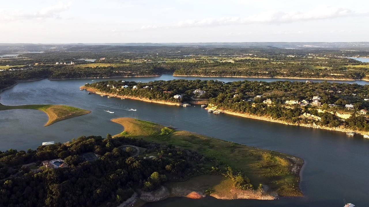 25406 Pedernales Point DR, Spicewood, TX 78669