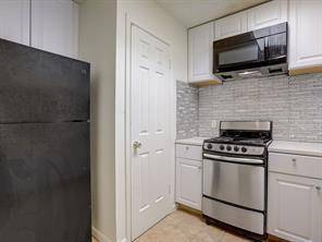 711 W 21st ST #206, Austin, TX 78705