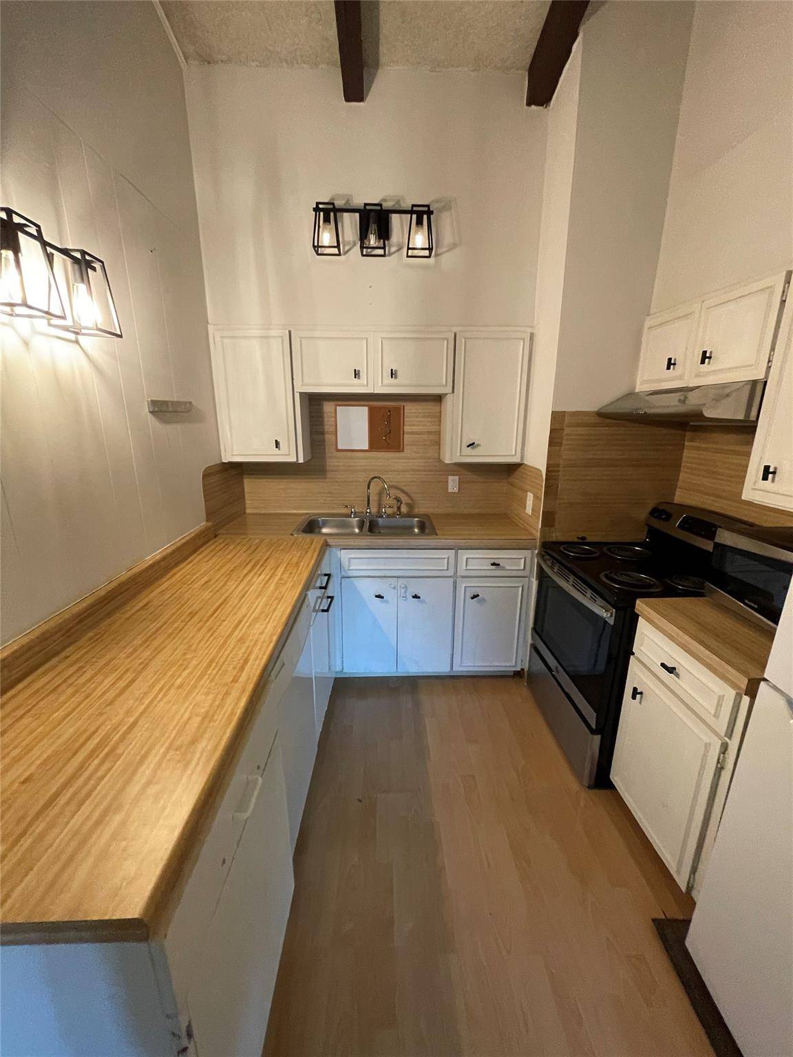 2404 Longview ST #204, Austin, TX 78705