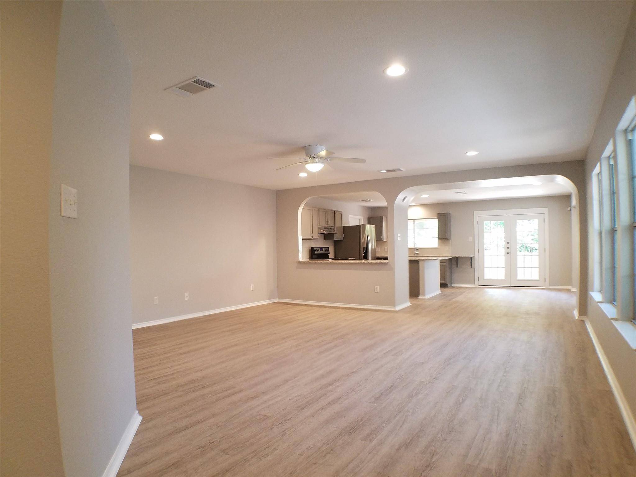 11208 Blairview LN, Austin, TX 78748