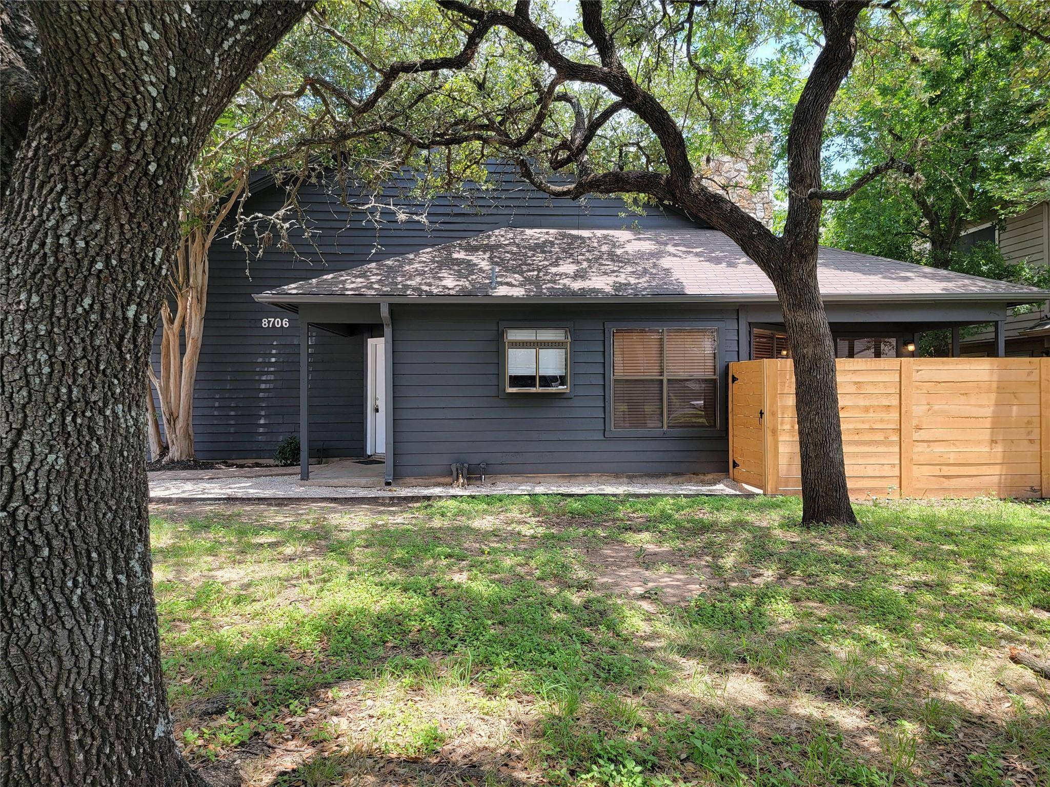 8706 Schick RD #A, Austin, TX 78729